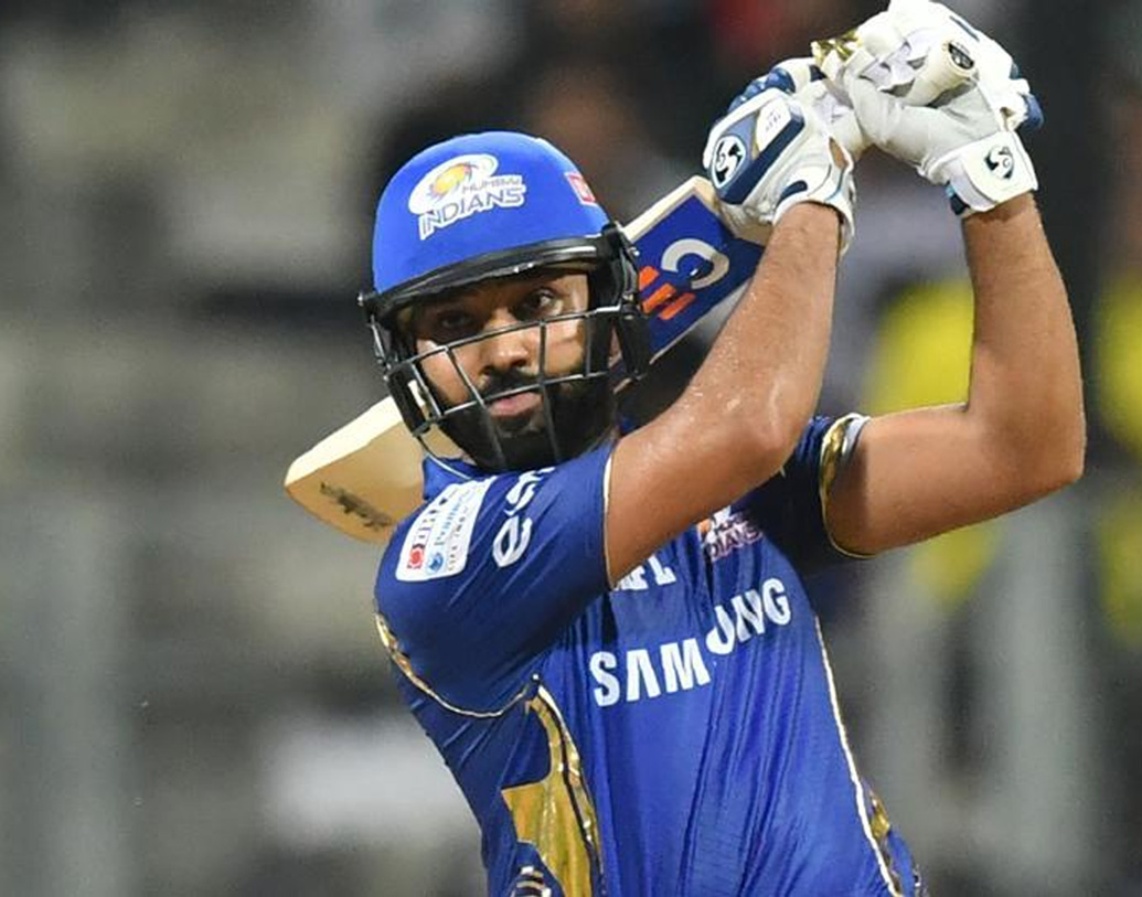 ওপেনার হিসেবে বিশ্বকাপে নামার আগে আইপিএল থেকে আত্মবিশ্বাস বাড়িয়ে রাখতে চাইছেন রোহিত শর্মা। ক্যাপ্টেন হিটম্যানের হাত ধরেই চ্যাম্পিয়ন হয়েছে দল। তিনিই প্রথমে নামবেন।