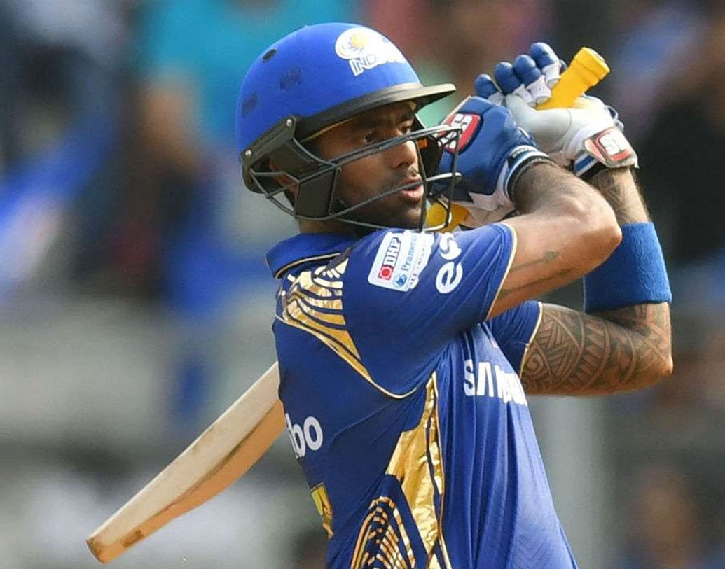 সূর্যকুমার যাদব: দলের ইন ফর্ম ব্যাটসম্যান। ভাল ফর্মে থাকলে বিপক্ষের বোলারদের বিপাকে ফেলবেন এই প্রাক্তন নাইট।