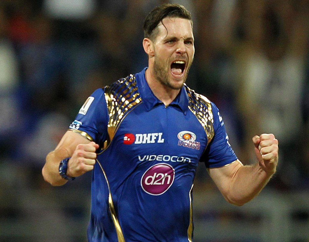 মিচেল ম্যাকক্লেনাঘানের নামার কথা নয় নম্বরে। নিউজিল্যান্ডের পেসার বল হাতে ঝলসে উঠবেন বলেই মনে করা হচ্ছে। আইপিএলে তাঁর সেরা বোলিং ফিগার ৪/২১। 