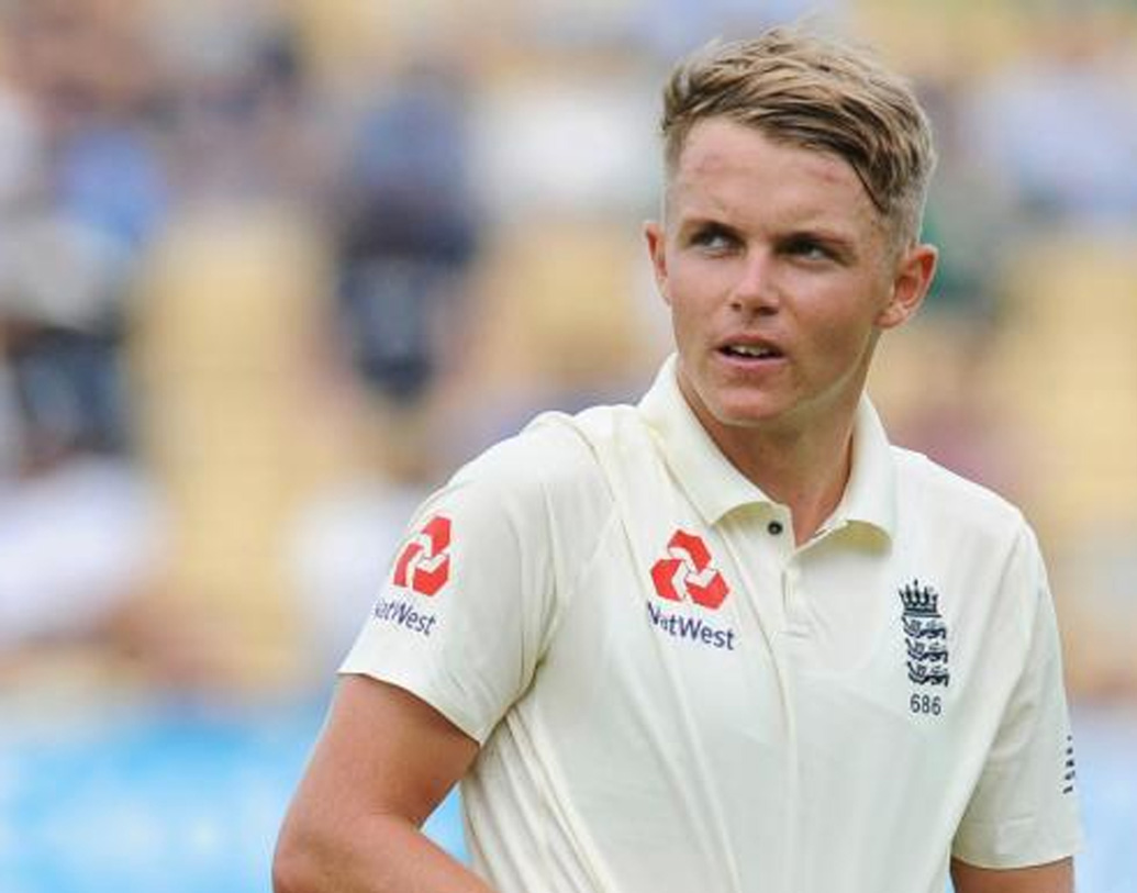 স্যাম কুরানকে বলা হচ্ছে পারফেক্ট অলরাউন্ডার। বড় শট খেলতেও সমস্যা নেই, পার্টনারশিপের ক্ষেত্রেও ভরসাযোগ্য, তাই তাঁর ছয় নম্বরে থাকার কথা।