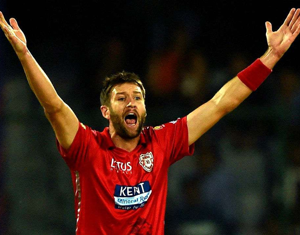 অ্যান্ড্রু টাই: ‘অ্যাকিউরেট বোলার’ অ্যান্ড্রু ডেথ ওভারের জন্য একেবারে আদর্শ। তাই পর পর উইকেট তুলে নেওয়ার জন্য পঞ্জাব তাঁকে রাখবেই, মনে করেছেন বিশেষজ্ঞরা।