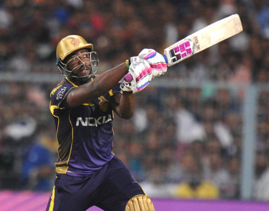 ১৭ ওভারের পঞ্চম বলে একস্ট্রা কভার পাওয়ারের ফলে আন্দ্রে ফের বাউন্ডারি হাঁকান কউলের বলে।