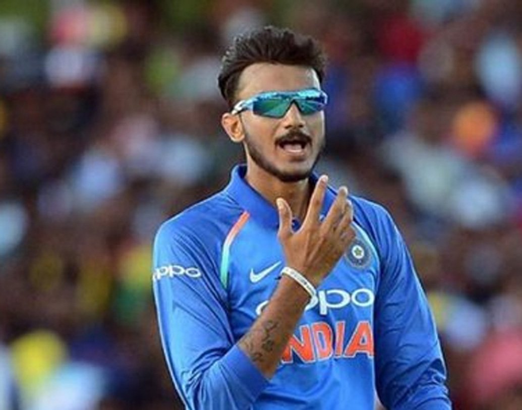 দলের অপর অলরাউন্ডার অক্ষর পটেল সাত নম্বরে নামতে পারেন। তবে চেন্নাইয়ের বিরুদ্ধে বাঁ হাতি বোলারকে আরও সতর্ক হয়ে খেলতে হবে।