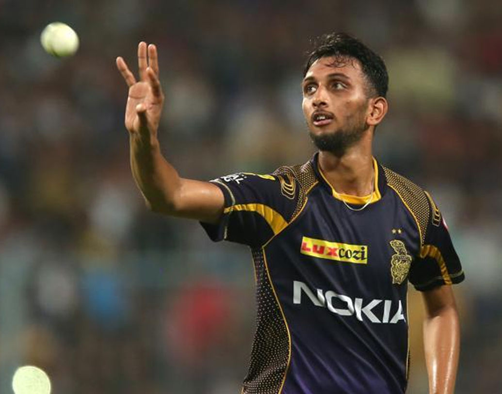 প্রসিদ্ধ কৃষ্ণ থাকতে পারেন দশ নম্বরে। আগের চেয়ে অনেক ভাল বল করছেন। চাপের মুখে ভাল বল করার ক্ষমতা রাখেন।