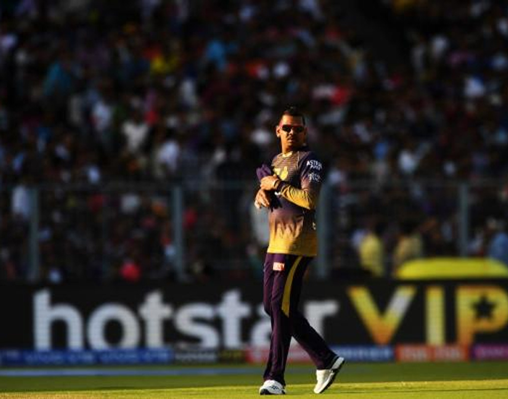 সুনীলের নারাইনের চোট নেই জানাচ্ছে নাইট রাইডার্স। স্পিনার হিসেবে থাকলেও, এই ম্যাচে তিনি ওপেন করবেন না বলেই মনে করছেন বিশেষজ্ঞরা। ওপেন না করলেও ব্যাটে-বলে বিধ্বংসী ভূমিকাতেও দেখা যাবে তাঁকে।