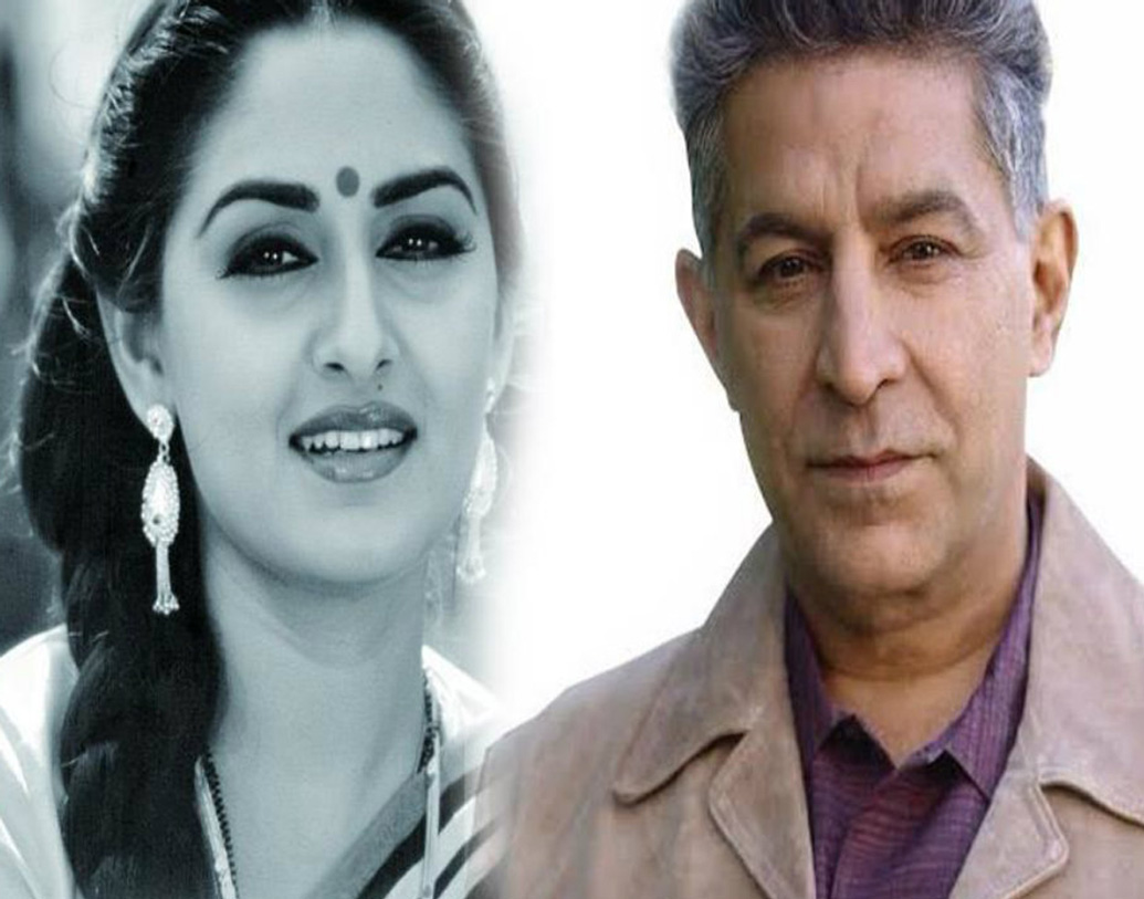 আশির দশকের একটি ছবি। দিলীপ তাহিল অভিনয় করছিলেন জয়াপর্দার বিপরীতে। ঘনিষ্ঠ দৃশ্যে অভিনয়ের সময় পরিচালক কাট বললেও না থামায় নাকি তাহিলকে চড় মারেন অভিনেত্রী।