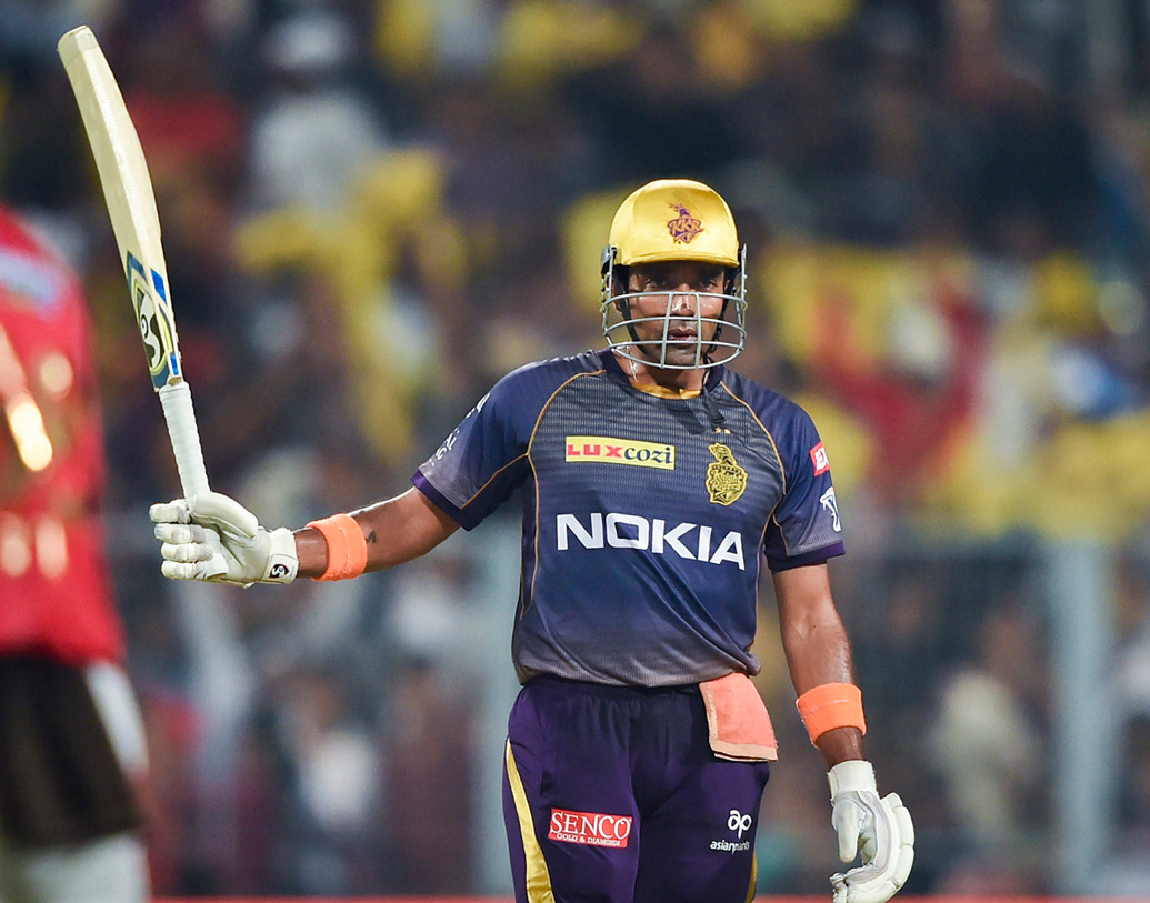 ৫০ বলে ৬৭ রান করেন রবীন উথাপ্পা। তিনিও জয়ের অন্যতম নায়ক তো বটেই।