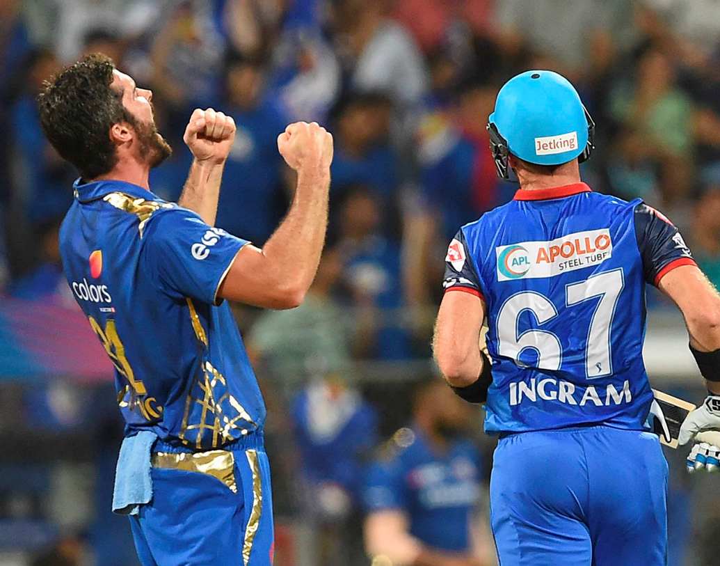 আট নম্বরে নামার কথা বেন কাটিংয়ের। বলের মতোই ব্যাট হাতে বিপক্ষ শিবিরকে ভয় ধরাতে পারেন অস্ট্রেলিয়ার এই অলরাউন্ডার। গত ম্যাচে কলিন ইনগ্রামের উইকেট নেন তিনি।