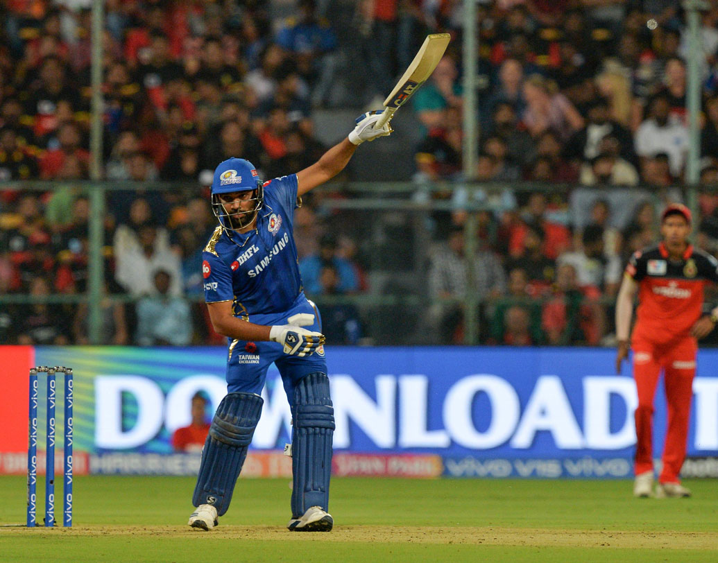 মুম্বইয়ের অধিনায়ক রোহিত শর্মা ৩৩ বলে ৪৮ রান করেছেন এদিন। জয়ের এক জন নায়ক তিনিও।