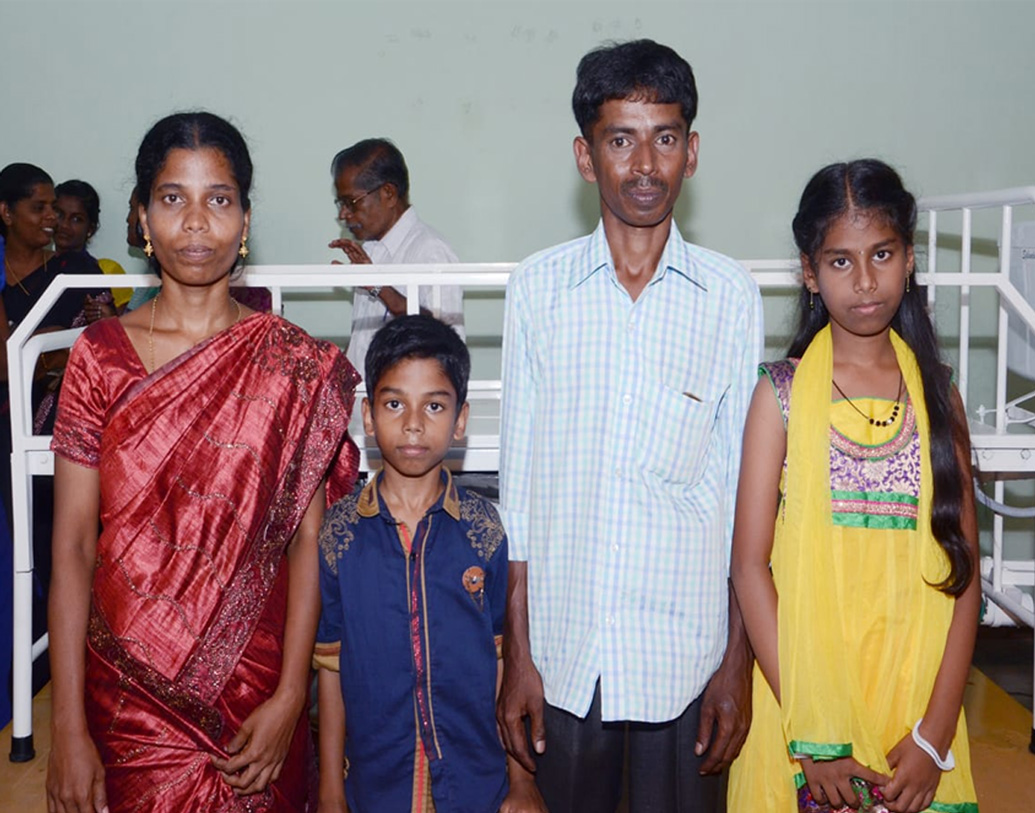 ২০১৪ সালে এস সারাভানামুথুর স্ত্রী কৃষ্ণাম্মাল শয্যাশায়ী হয়ে পড়েন টানা তিন মাস।