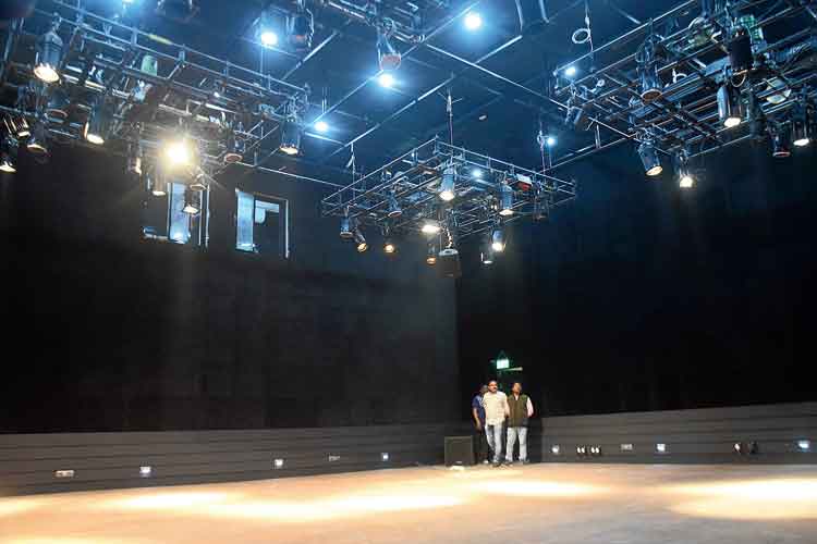 Controversy mounted over first black box Permanent Dramatics Center in the State