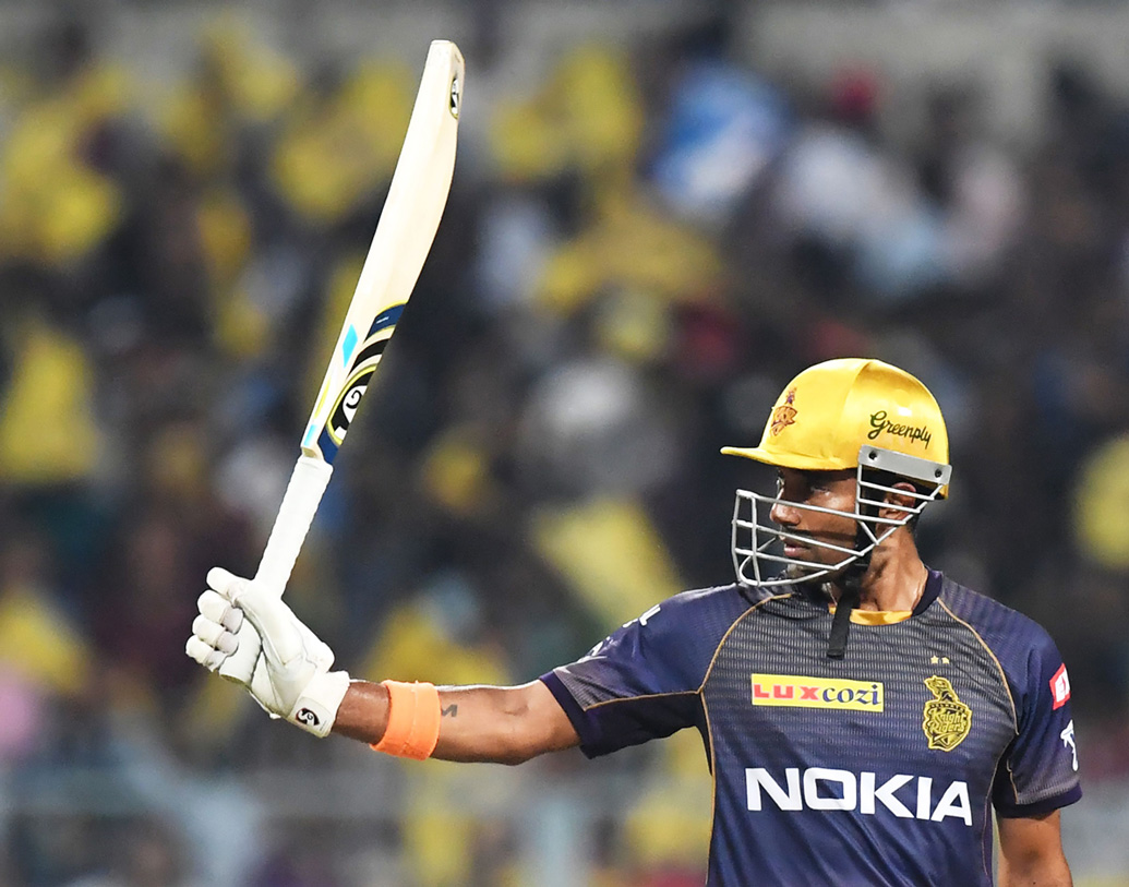 রবীন উথাপ্পা: ভারতীয় দলে বর্তমানে সুযোগ পাচ্ছেন না। তবে, কেকেআরের নিয়মিত সদস্য। দ্রুত রান তুলতে যেমন পারেন, তেমনই প্রয়োজনে দলকে ভরসাও দিতে পারেন। মোট রানের নিরিখে পাঁচ নম্বরে রয়েছেন তিনি।