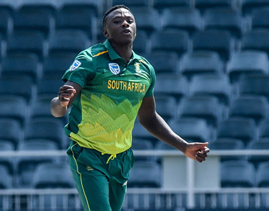 কাগিসো রাবাডা: দক্ষিণ আফ্রিকার পেসারটি এই মুহূর্তে বিশ্বের অন্যতম বিষ্ময়। ইশান্ত-বোল্টের সঙ্গে খুবই কার্যকর হয়ে উঠতে পারেন। যদিও এখনও পর্যন্ত সুনাম অনুযায়ী বল করতে পারেননি।