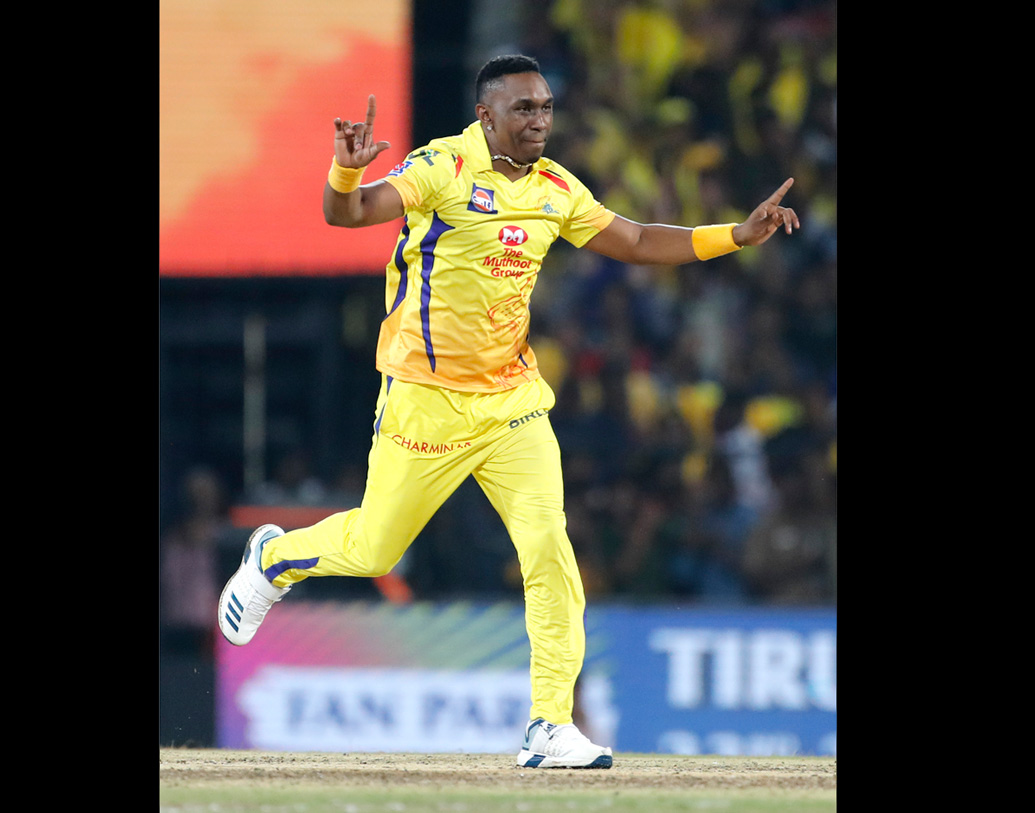 ছয় নম্বরে নামার কথা ডোয়েন ব্রাভোর। ডেথ ওভারে তিনি মারাত্মক। তাই রাজস্থানের বিরুদ্ধে তাঁর অভিজ্ঞতাকে কাজে লাগাতে পারেন মাহি।