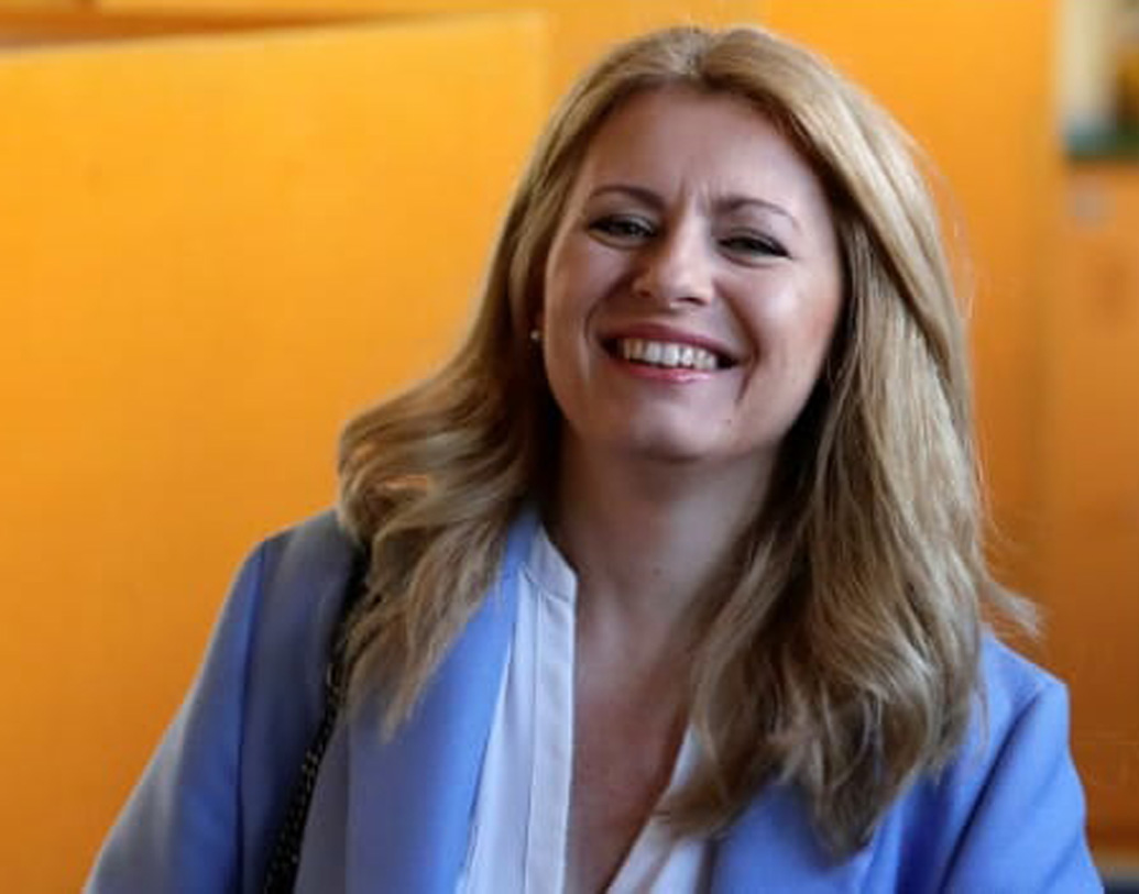 সাংবাদিক জে কুচিয়াক পরিকল্পিত অপরাধের সঙ্গে রাজনীতির সম্পর্ক নিয়ে অনুসন্ধান করছিলেন। ২০১৮ সালের ফেব্রুয়ারিতে হবু স্ত্রীর সামনেই তাকে গুলি করে হত্যা করা হয়। সেই ঘটনাকে প্রচারের হাতিয়ার করেন জুজানা।