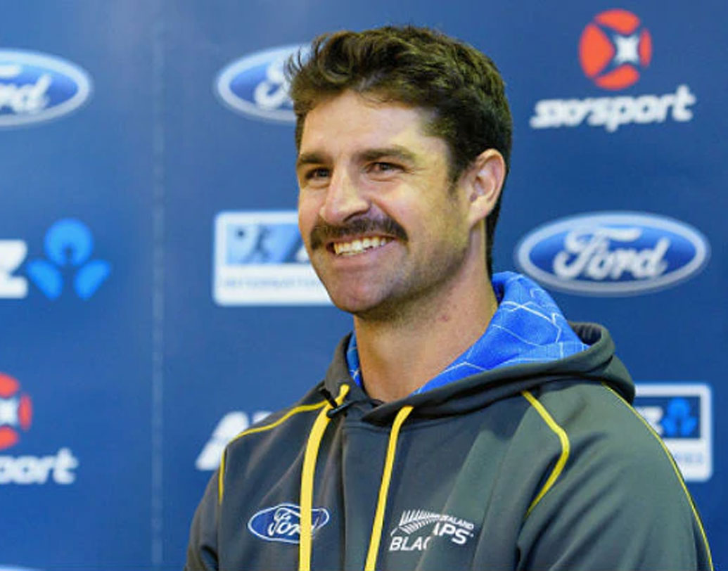 কলিন ডিগ্র্যান্ডহোম: খেলানো হতে পারে নিউজিল্যান্ডের কলিন ডি গ্র্যান্ডহোমকে। অলরাউন্ডার গ্র্যান্ডহোমকে মাঠে নামালে ব্যাটিংয়ের পাশাপাশি বোলিং বিভাগেরও শক্তি বাড়বে।