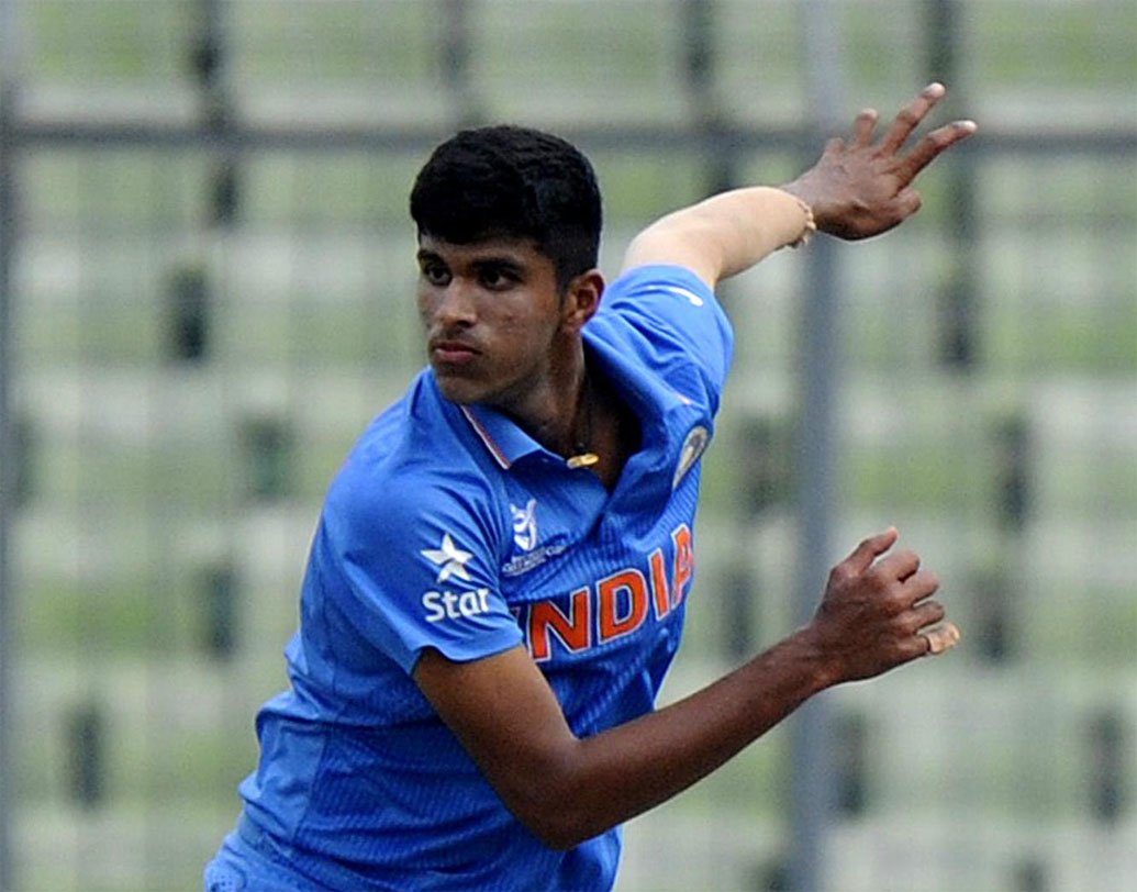 ওয়াশিংটন সুন্দর: গত বছর আইপিএলে তেমন নজরকাড়া পারফরম্যান্স করতে না পারলেও এ বারের আরসিবি দলে রয়েছে ওয়াশিংটন সুন্দর। আজকের ম্যাচে সুযোগ পেতে পারেন সুন্দর। সেই সুযোগ কাজে লাগাতে হবে।