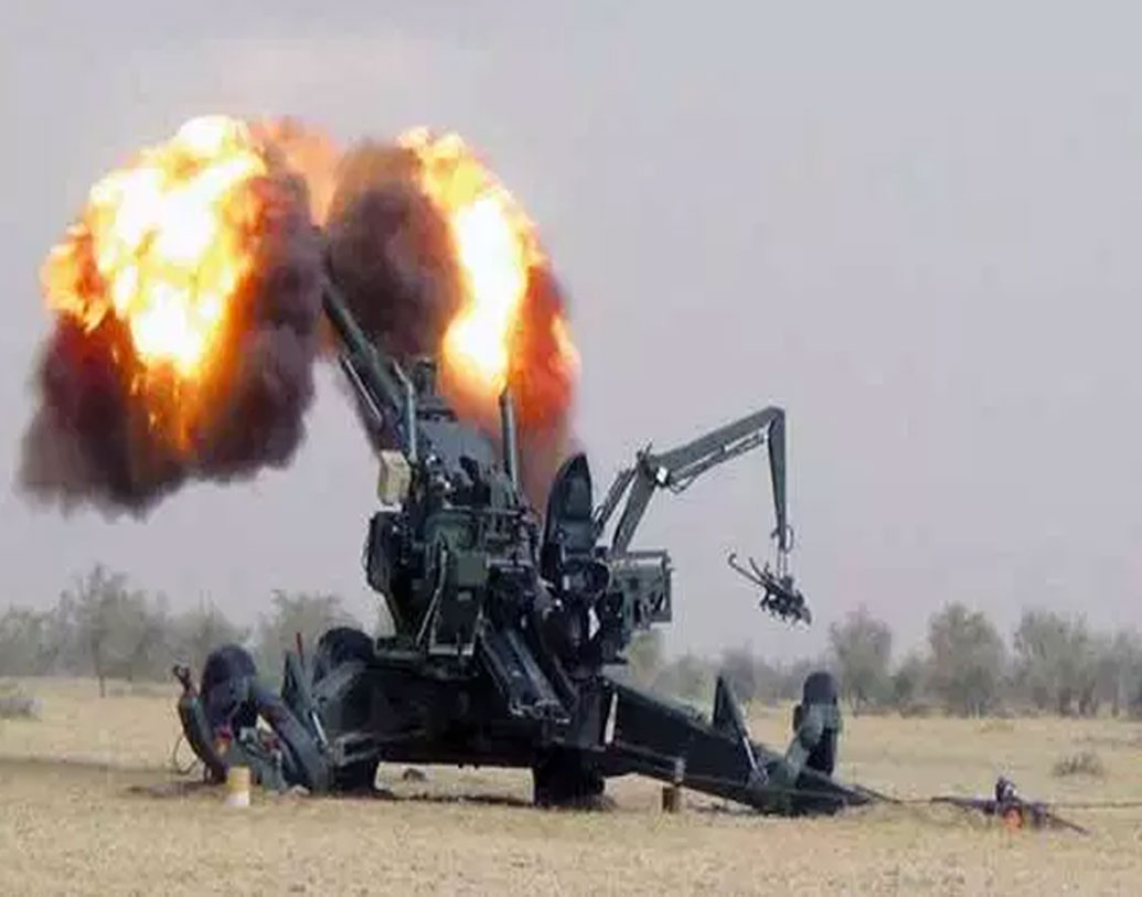 ইনার্শিয়াল নেভিগেশন বেসড সাইটিং সিস্টেম, অটো লেয়িং ব্যবস্থা, অন বোর্ড ব্যালিস্টিক কম্পিউটেশন, দিন ও রাতে আধুনিকমাত্রার ‘ডিরেক্ট ফায়ারিং সিস্টেম’-কে।