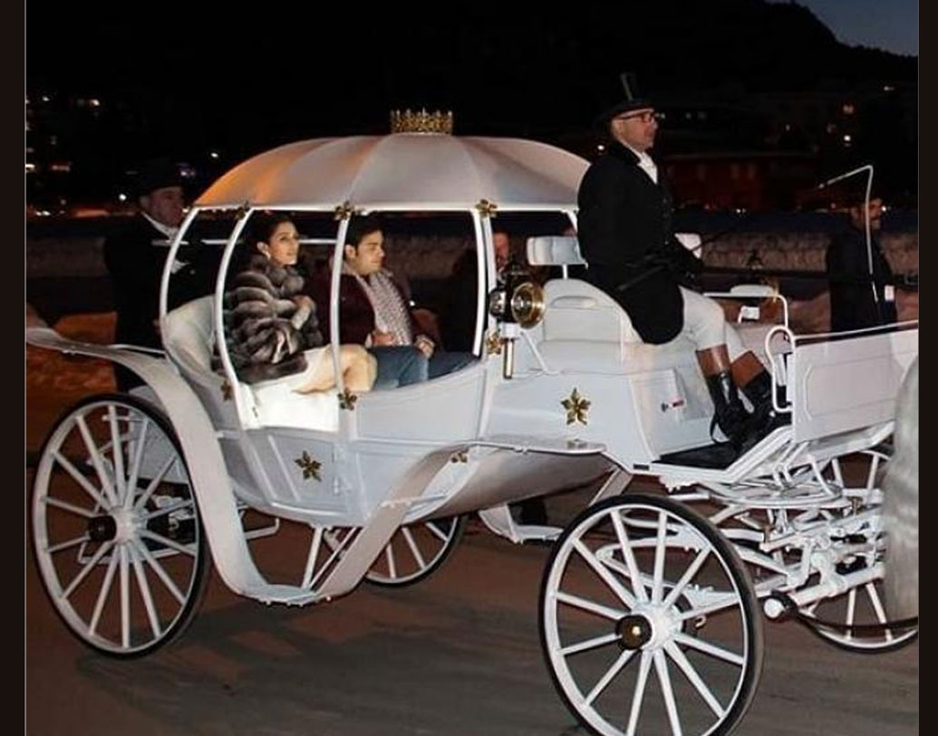 ১১ তারিখ হবে আকাশ-শ্লোকের রিসেপশন। মঙ্গল পর্বের অনুষ্ঠান যদিও বিয়ের দিনই হবে।
