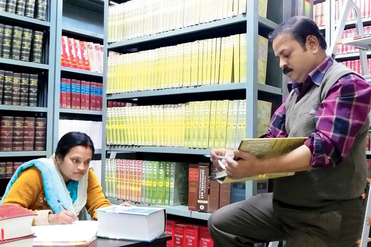 Judges library is also built inside circuit bench for judge's use only