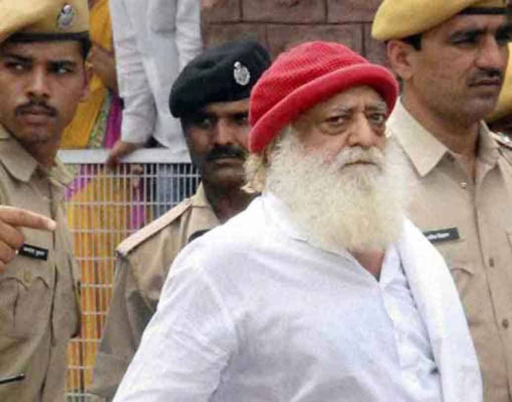 যে জেলে আসারাম বাপু আছে, এক সময় আজমল কসাবও ছিল, সেই জেলই হতে পারে কয়েক দিনের জন্য আপনার ঠিকানা। এমনিতেই খুন-ধর্ষণ, স্মাগলিং, দুর্নীতি ও সন্ত্রাসে যুক্ত দেশের হাই প্রোফাইল কুখ্যাত অপরাধীদের এই জেলে রাখার রেওয়াজ আছে। সে তালিকায় রাজনীতিকরা থেকে শুরু করে স্বঘোষিত ধর্মগুরু কে নেই!