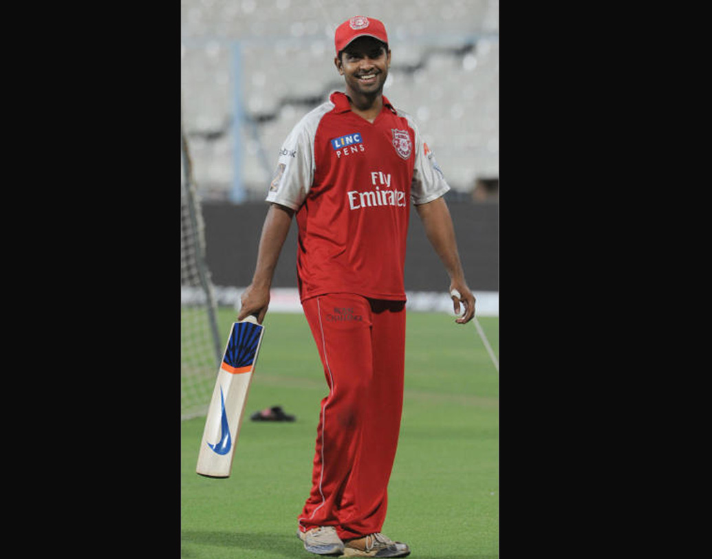 ২০১৩ সালে দীর্ঘদিনের বান্ধবী ক্যারলকে বিয়ে করেন। তাঁদের একটি মেয়েও রয়েছে। নাম আরাধনা।