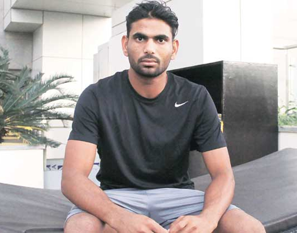 “এক বছর সময় নষ্ট হয়েছে। আমি ব্যক্তিগত প্রশিক্ষক রেখেছি। উজাড় করে সবটা দিয়ে ফিরতে চাই’’, সংবাদ সংস্থাকে দেওয়া সাক্ষাৎকারে সম্প্রতি এমনটাই বলছেন নাথু। কিন্তু জাতীয় দলে আসাটা প্রায় অসম্ভব, এমনটাই বলছেন ক্রিকেট বিশেষজ্ঞরা।