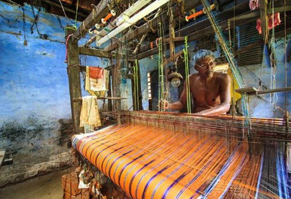 Lok Sabha Election 2019: Weavers are blaming government for their poor condition