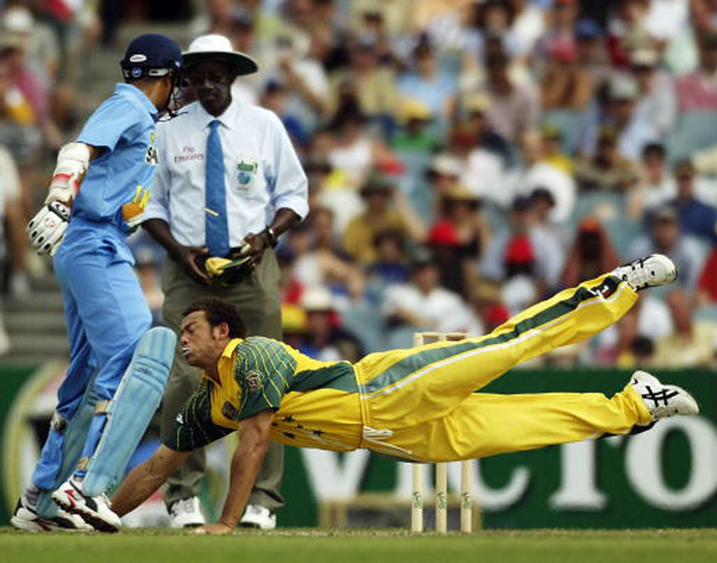 ২০১৩ সালের ডিসেম্বরে পঞ্জাব ও বিদর্ভের মধ্যে শেষ বারের মতো প্রথম শ্রেণির ক্রিকেটে খেলেছেন হেমাঙ্গ।