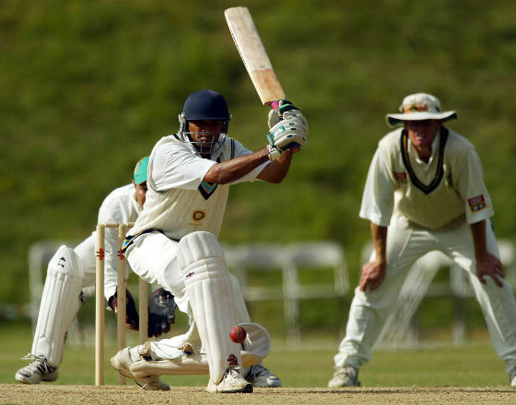 বর্তমানে প্রশিক্ষক হিসাবে কাজ করেন, গান ভালবাসেন। আর ভালবাসেন বেড়াতে। তবে সোশ্যাল মিডিয়ায় সব সময় সক্রিয় তিনি। খেলা নিয়ে নিজের মত প্রকাশও করেন। কাজ করেন ক্রিকেট বিশেষজ্ঞ হিসাবেও। সচিন তেন্ডুলকর, বীরেন্দ্র সহবাগদের সঙ্গে নিয়মিত যোগাযোগও রয়েছে।
