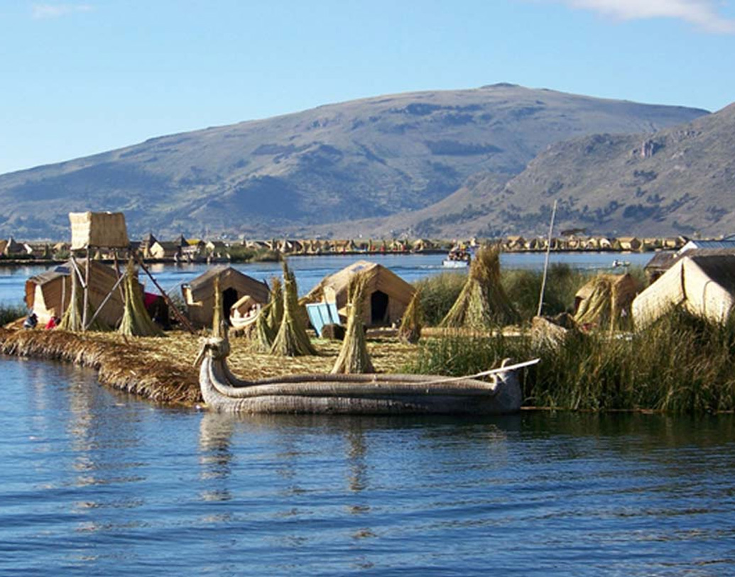 ২০১৩ সালে প্রত্নতত্ত্ববিদরা এই হ্রদের গভীরে কিছু জিনিসের সন্ধান পেয়েছিলেন। ছয় বছর পর, সম্প্রতি বিশ্বের সবচেয়ে উচু লেকের তলদেশে পাওয়া সে সব সামগ্রী সামনে আসে। সোনা, বিভিন্ন ধাতু, দামি পাথরের এই সব জিনিস পরীক্ষা করেই বিজ্ঞানীরা দাবি করছেন, একেবারে নতুন এক ধর্মের সন্ধান পেয়েছেন তাঁরা।