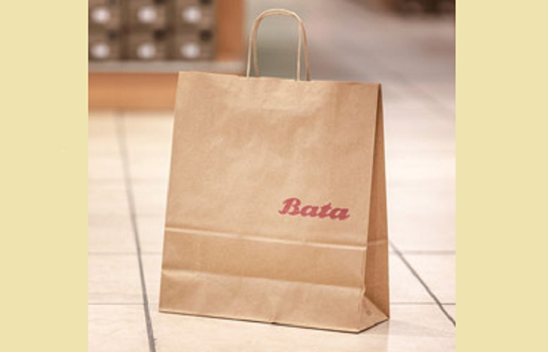 Shoe company fined for charging Rs 3 for paper bag dgtl