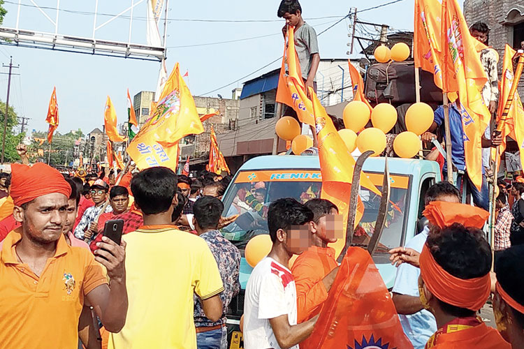 রামনবমীর মিছিল। ভাটপাড়ায়। নিজস্ব চিত্র