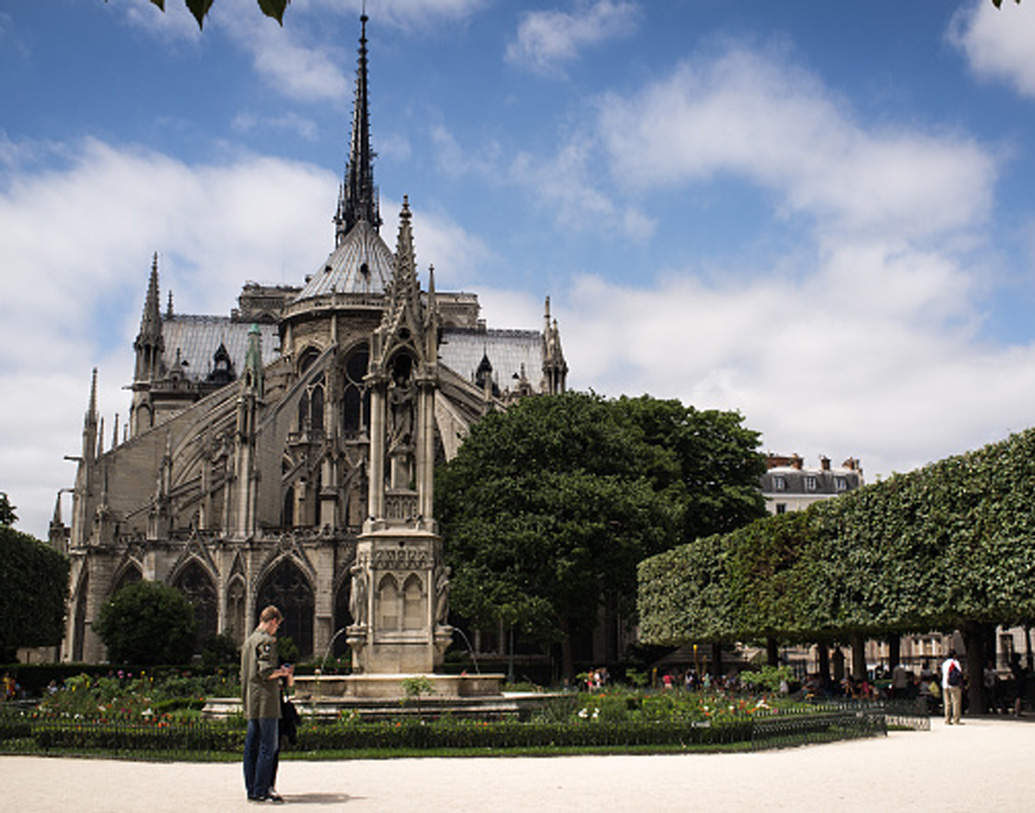 ত্রয়োদশ শতকেও একবার আগুন লেগেছিল এটিতে। ১২৩০-১২৪০ সাল পর্যন্ত সময় লেগে গিয়েছিল এটি মেরামত করতে।