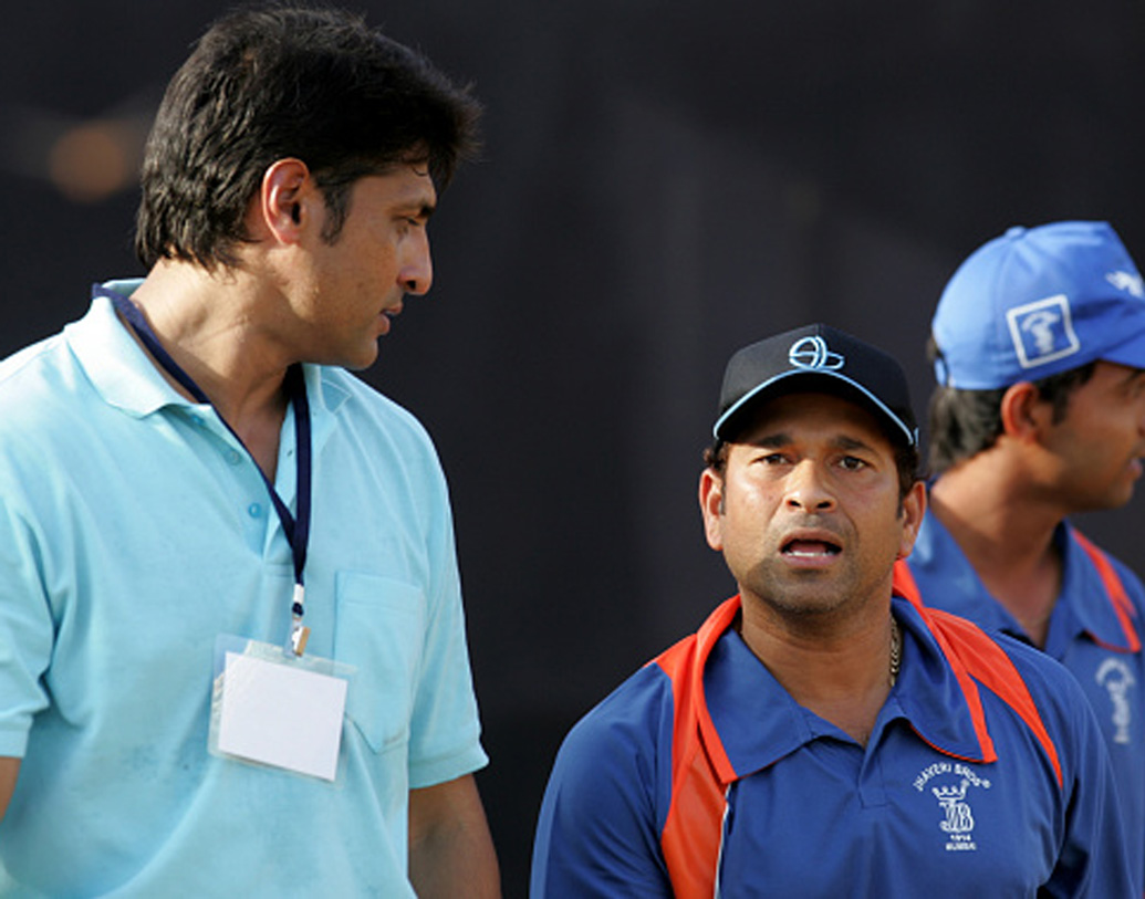 সচিনের অভিষেক ম্যাচে সলিল ছিলেন তাঁর রুম পার্টনার।