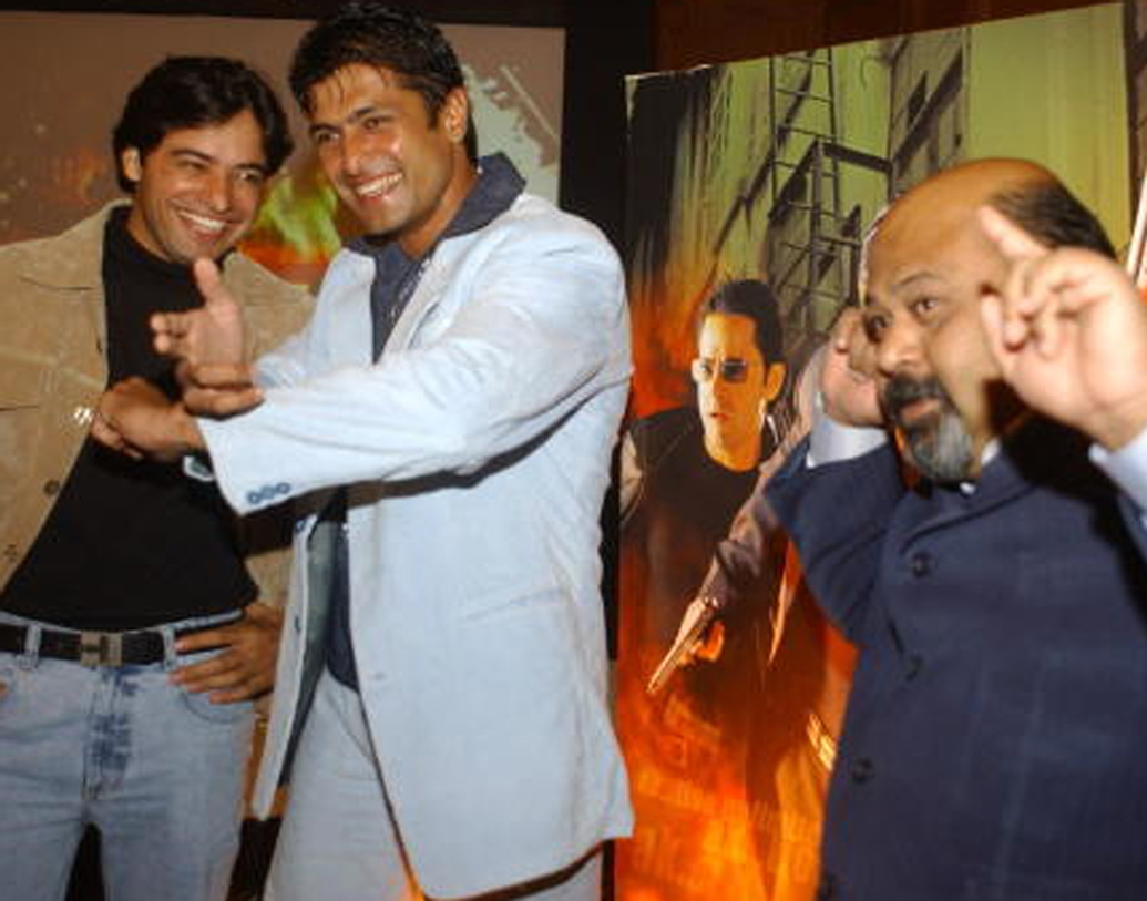 ২০০০ সালে ‘কুরুক্ষেত্র’ ছবি দিয়ে বলিউডে ডেবিউ করেন তিনি।