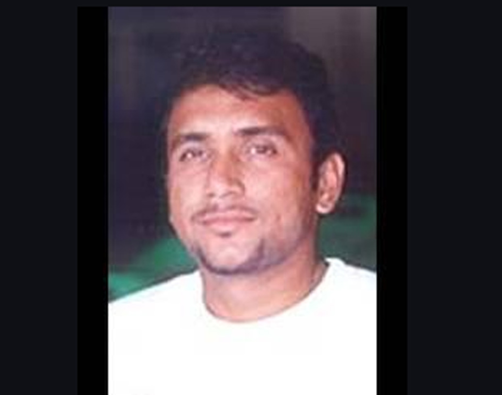 কিন্তু পরবর্তীতে জাতীয় দলে আর সুযোগই পাননি তিনি। অথচ বলা হয়েছিল, তিনি বিশ্বকাপে খেলার ক্ষমতা রাখেন। দিল্লির হয়ে ঘরোয়া ম্যাচে ক্রমাগত ভাল পারফর্ম্যান্সের কারণে ২০০১ সালে সুযোগ মেলে টেস্ট দলে।