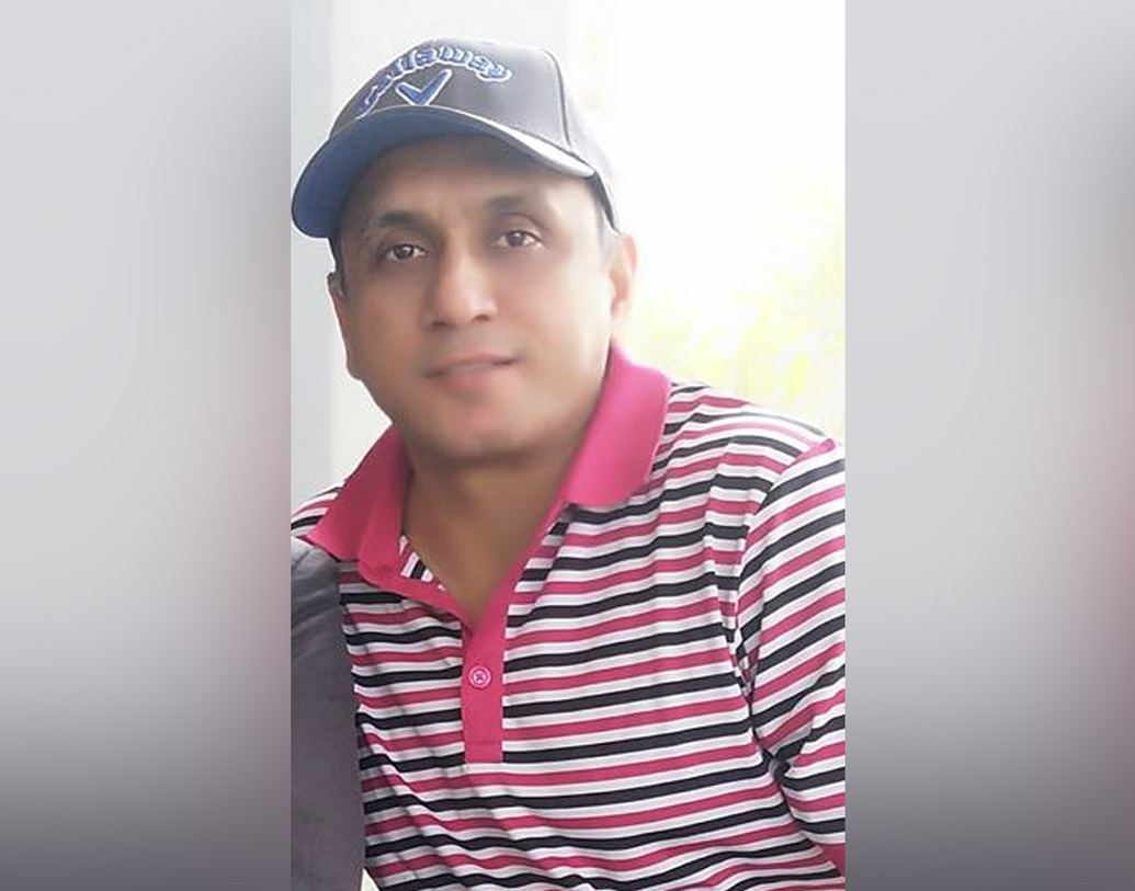 তিনি প্রথম শ্রেণির ক্রিকেট শেষ ম্যাচ খেলেছিলেন ২০০৬ সালে। ১৪ ওভার বলে করে ৫৪ রান দেন তিনি। তবে পাননি কোনও উইকেট।