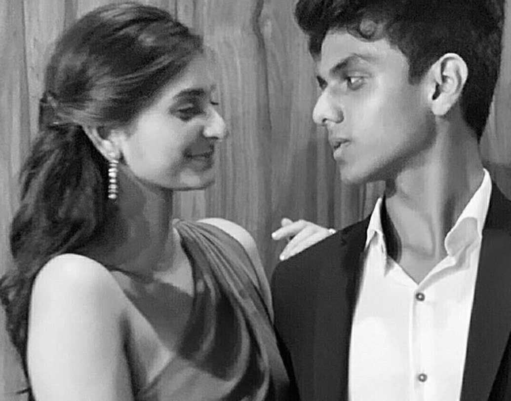 বড় ব্যানারের ছবিতে মেয়ের ডেবিউ করার ইচ্ছার কথা প্রকাশ করেছেন বলিউডের নায়ক, তাঁর বাবা নিজেই।