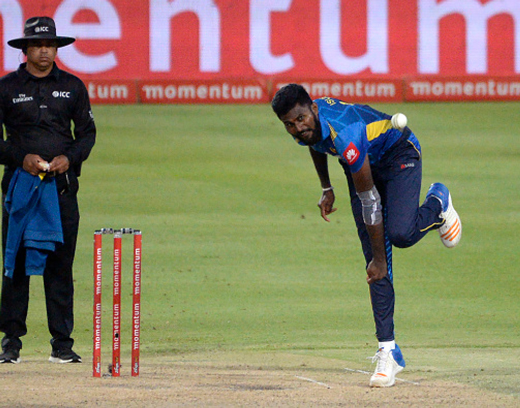 ইসুরু উদানা, অলরাউন্ডার: ৫টি একদিনের ম্যাচে ১১০ রান করেছেন, দু’টি উইকেট পেয়েছেন উডানা। সাত বছর পর দক্ষিণ আফ্রিকা সিরিজে দলে ফিরেছিলেন। অলরাউন্ড পারফরম্যান্সের জন্যই দলে জায়গা পেলেন তিনি।