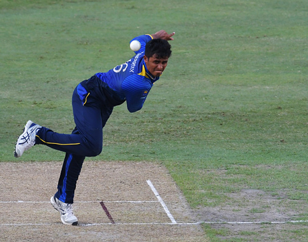 জেফরে ভান্দারসে, বোলার: প্রায় আড়াই বছর তিনি একদিনের ম্যাচ খেলেননি। আন্তর্জাতিক স্তরে ১১টি একদিনের ম্যাচে ১০টি উইকেট পেয়েছেন তিনি।