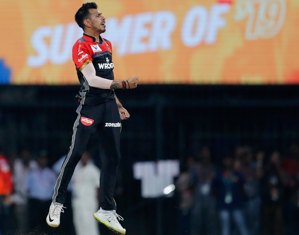 ১১ নম্বরে নামার কথা যুজবেন্দ্র চহালের। তিনি হাতে বল নিলেই ভেল্কি। গত ম্যাচে দল হারলেও তাঁর পারফরম্যান্স ছিল দুর্দান্ত।