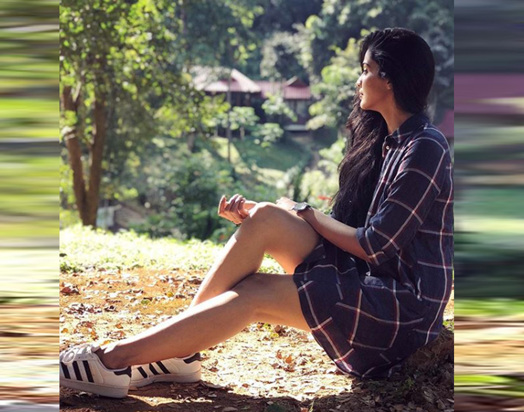 ভলিবলও খেলতেন এই অভিনেত্রী। কলেজের হয়ে প্রতিযোগিতায় অংশও নিয়েছেন।