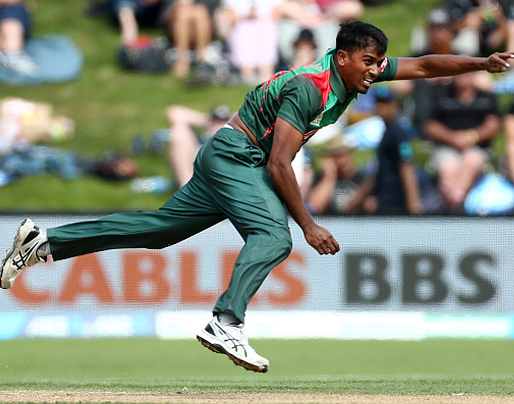 রুবেল হোসেন, বোলার: ৯৬টি একদিনের ম্যাচে ১২২টি উইকেট পেয়েছেন রুবেল। তাঁর গতি বিপক্ষের ত্রাসের কারণ হতে পারে।