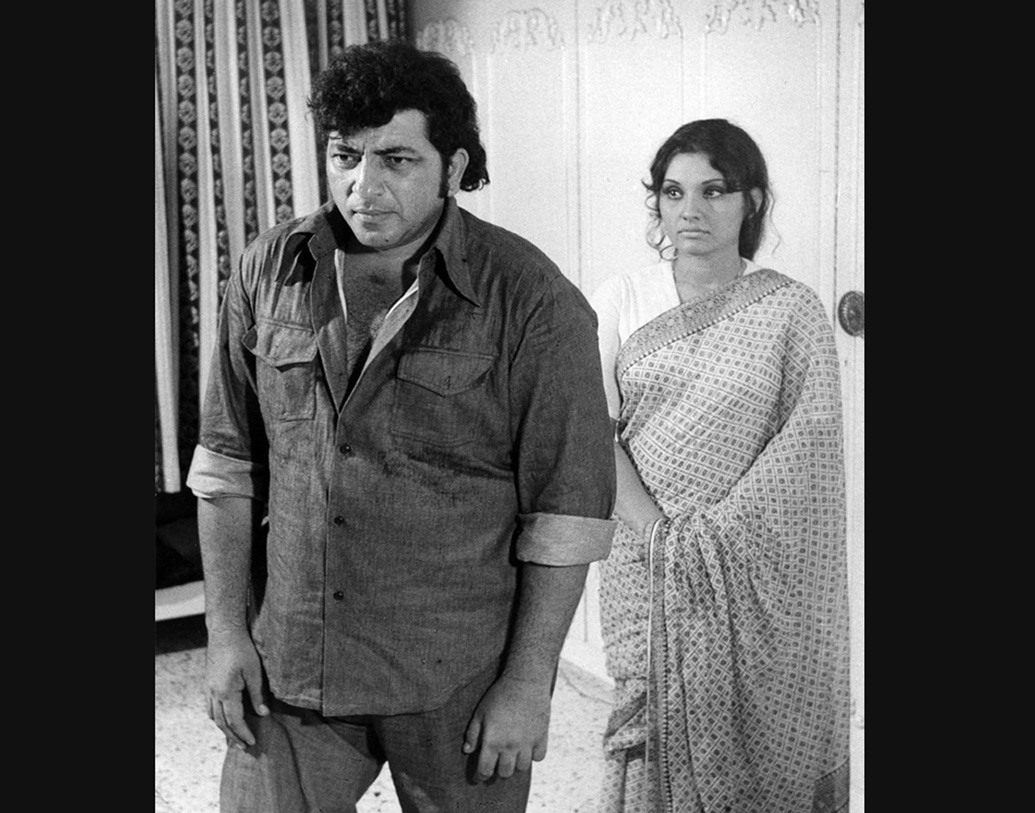 ২০০০ সালে ‘বহুরানি’, ২০০৪ সালে ‘কাব্যাঞ্জলি’, ‘হাম দো হ্যায় না’ ধারাবাহিকগুলি বেশ জনপ্রিয় হয়। বিশেষ করে একতা কপূরের ‘কাব্যাঞ্জলি’তে প্রশংসিত হয় তাঁর অভিনয়।