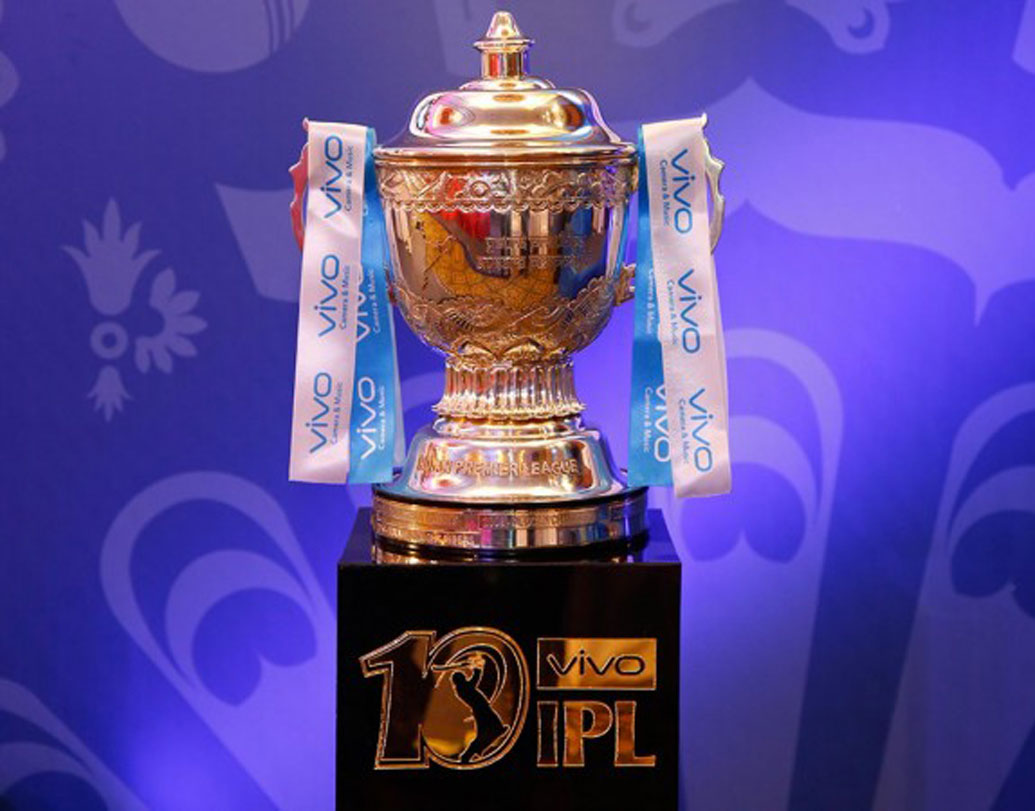 প্রতি দলেই এমন কিছু খেলোয়াড় আছেন, যাঁদের বিপুল অর্থ দিয়ে কেনা হলেও প্রথম একাদশে রাখাই হচ্ছে না। সেই দলে বেঞ্চ প্লেয়ার হিসেবে থাকলেও তাঁরা অন্য যে কোনও দলে গেলে খেলার সুযোগ তো পেতেনই, এমনকি টুর্নামেন্টের সব হিসাবও বদলে দিতে পারেন। জানেন তাঁরা কারা?