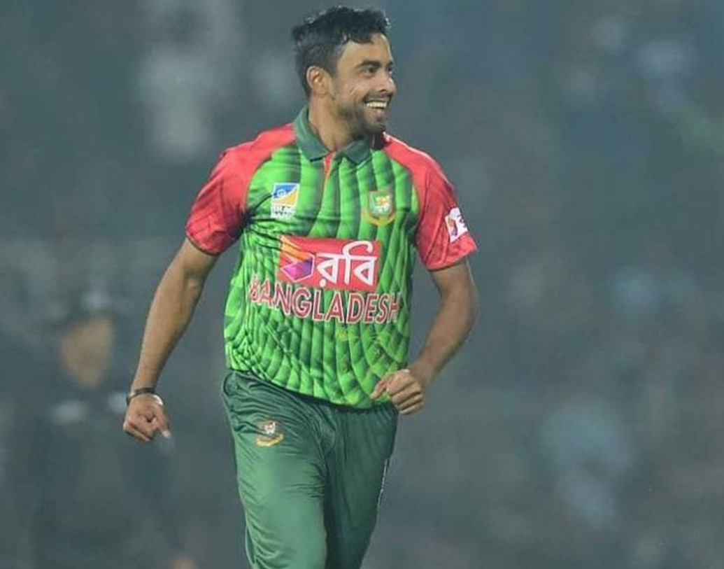 আবু জায়েদ: এখনও পর্যন্ত একটিও একদিনের ম্যাচ খেলেননি। এমন একজন বোলারকে দলে নিয়ে নির্বাচকরা কতটা সঠিক সিদ্ধান্ত নিয়েছেন, সেটা বড়সড় প্রশ্নের মুখে।