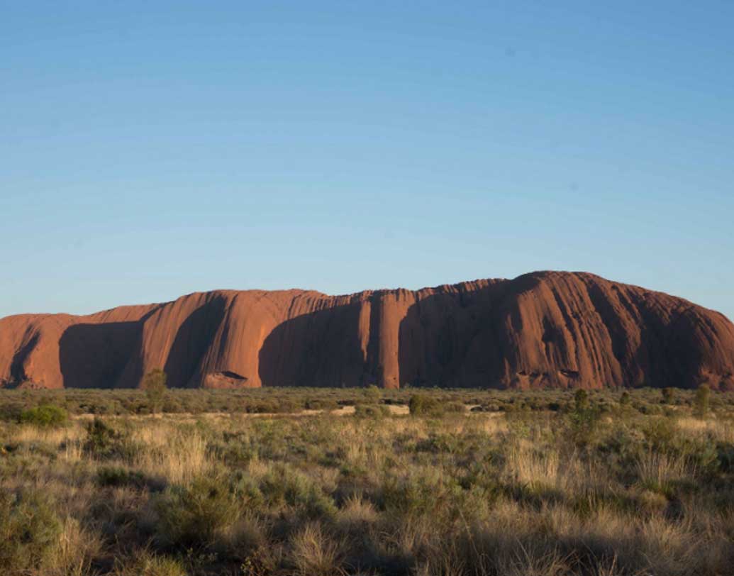 কিন্তু অনেক পর্যটকই পাথরের টুকরো লুকিয়ে নিয়ে যান। বলা হয়, যাঁরা এই অঞ্চল থেকে কিছু নিয়ে গিয়েছেন, তাঁদেরই জীবনে দুর্দশা নেমে এসেছে। এমনকি মৃত্যুও হয়েছে।