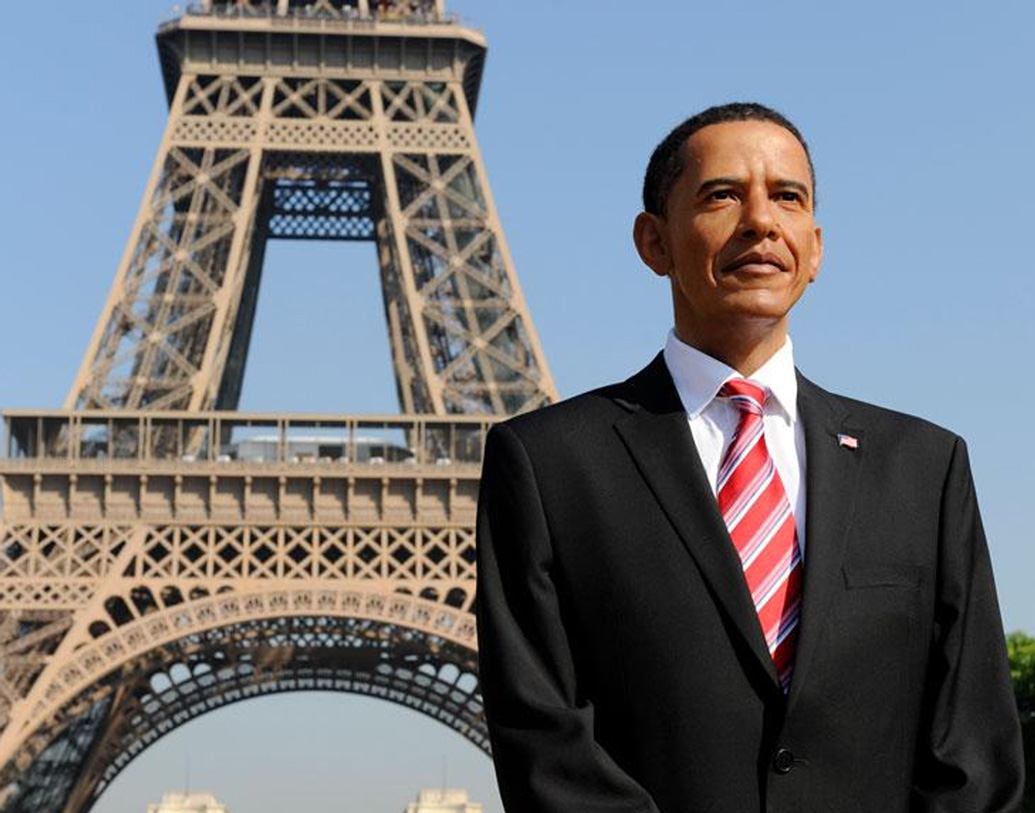 বারাক ওবামা, জাস্টিন বিবার, রণবীর কপূর, সলমন খান, হৃত্বিক রোশন  ক্যাটরিনা কইফের মূর্তিগুলিও চমৎকার। কপিল দেব, মেরি কম, উসেইন বোল্টের মূর্তিও রয়েছে মাদাম তুসোর জাদুঘরে।