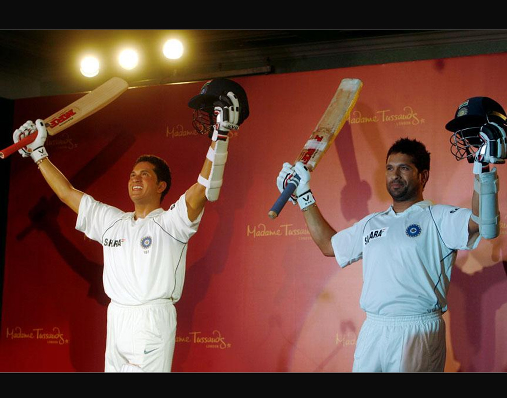 গ্রেভিন ওয়াক্স মিউজিয়ামে রয়েছে অভিনেত্রী অ্যাঞ্জেলিনা জোলির মূর্তি। লন্ডনে মাধুরী দীক্ষিতের মূর্তি রয়েছে, রয়েছে মাস্টার ব্লাস্টার সচিন তেন্ডুলকরের মূর্তিও।